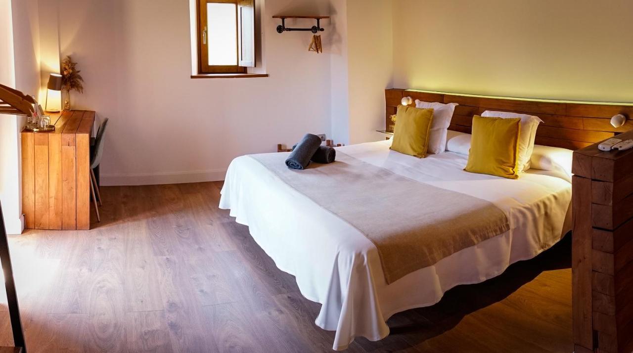 Hotel Mas Mariassa Pratdip Eksteriør bilde